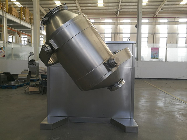 三维运动混合机